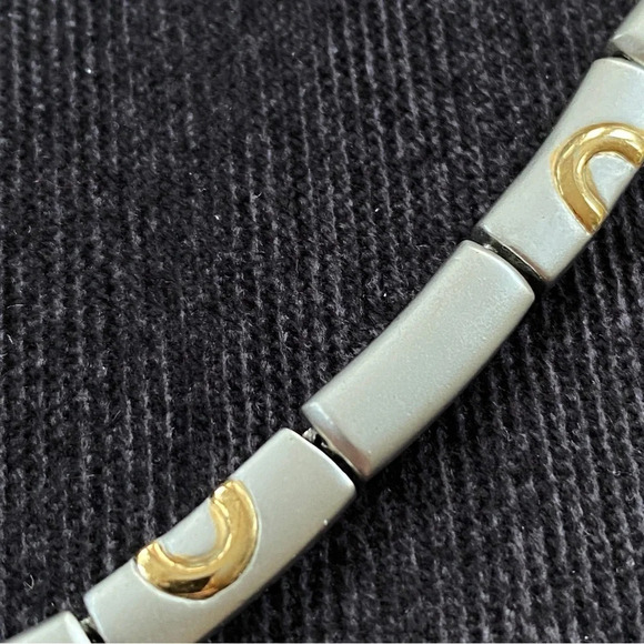 Modernist Brushed Metal Choker Necklace inset with Gold Colored Circles - Picture 9 of 11